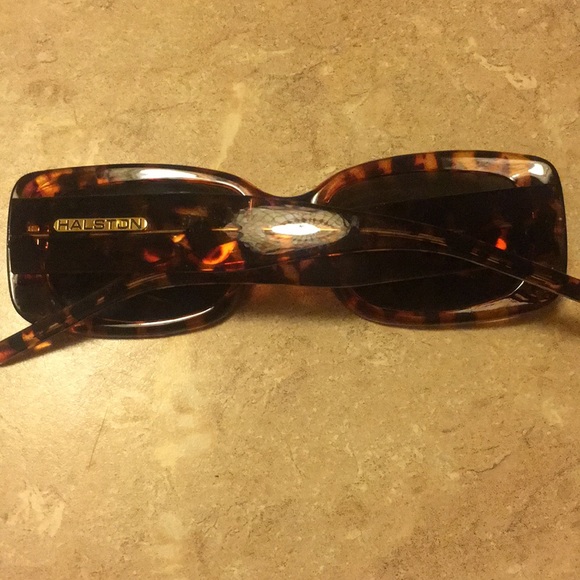 Halston Tortoise Shell Framed Sunglasses - Picture 5 of 8